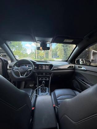 VOLKSWAGEN TAOS 1.4 250 TSI TOTAL FLEX HIGHLINE AUTOMÁTICO